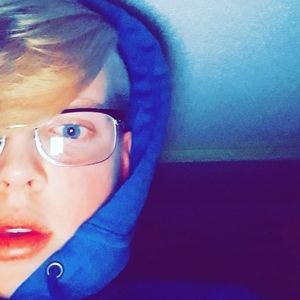 Meet your Posher, Simon